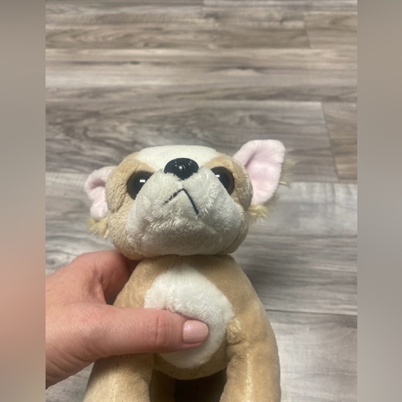 Ganz Webkinz Chihuahua HM104 Dog 9" Plush Stuffed Animal No Code Preowned - Picture 2 of 9